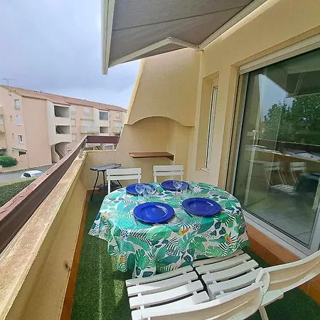 Acces Direct Plage! T2 Mezzanine Avec Terrasse Et Parking Prive - Fr-1-326-833